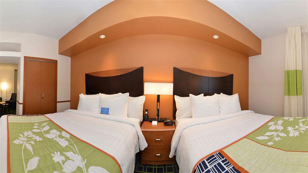 Fairfield Inn & Suites Santa Cruz - Capitola Exterior foto