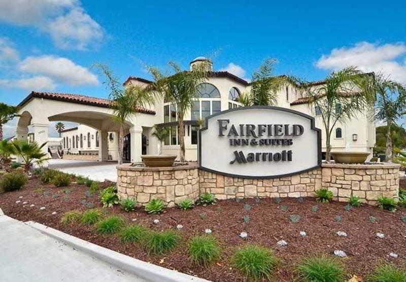 Fairfield Inn & Suites Santa Cruz - Capitola Exterior foto