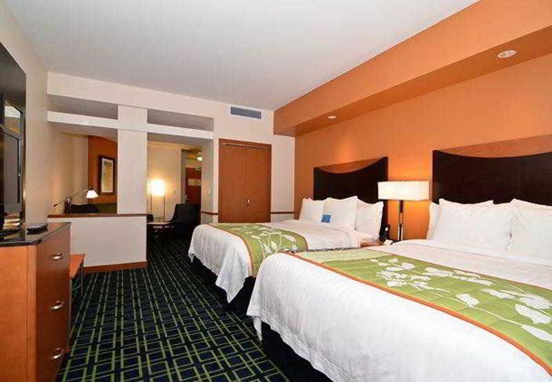 Fairfield Inn & Suites Santa Cruz - Capitola Exterior foto