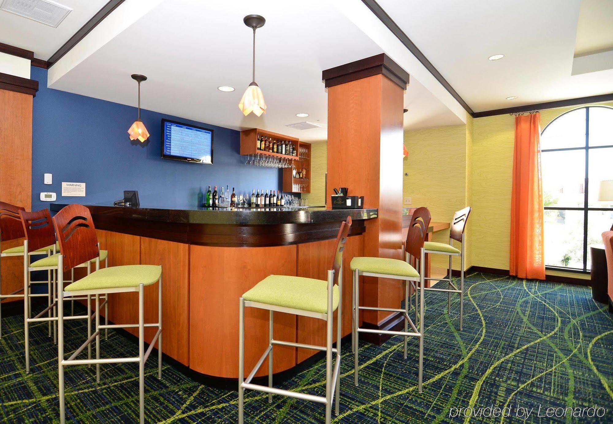 Fairfield Inn & Suites Santa Cruz - Capitola Restaurante foto